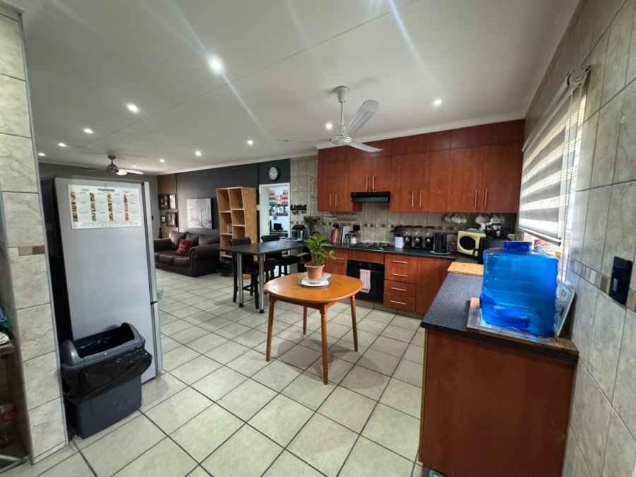 3 Bedroom Property for Sale in Songloed North West